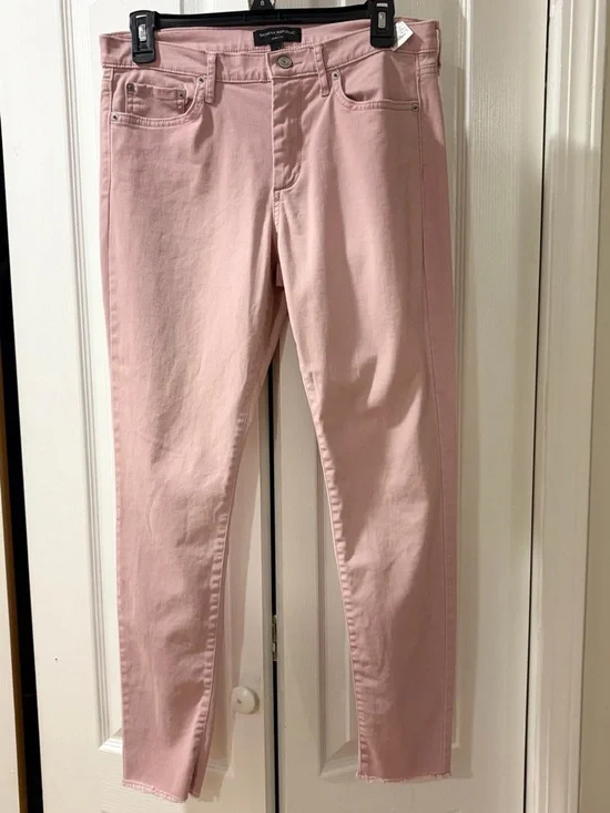 Banana Republic Rose Pink Jeans Slim Fit Lightweight Denim Cropped Size 28 - Picture 4 of 4